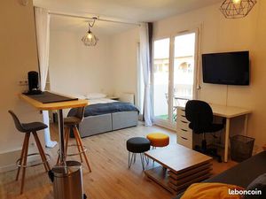 T1bis meublé à 5mn à pied métro Arènes Dispo 01/2026