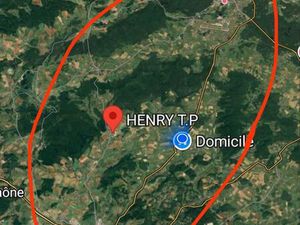 Recherche terrain  angar parc  forêt