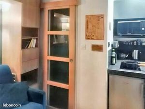 Studio 1 pièce 11 m²