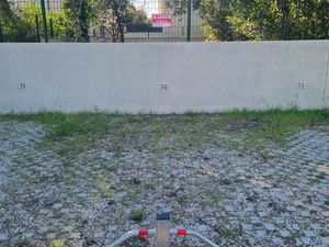 Place de parking à louer