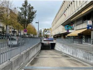 Place de parking sous-terrain Centre Deux