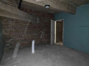 Grande Cave à Louer neuve Compiegne hypercentre