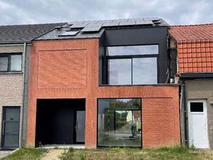 Maison à louer à Rhode-Saint-Genèse € 2.000 (LID3T) | Zimmo