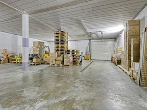 Bien professionnel à louer à Houthalen € 2.000 (LIDFP) - Immo Wereld | Zimmo