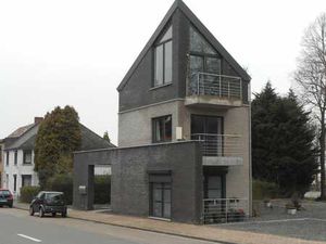 Agréable penthouse 2 chambres