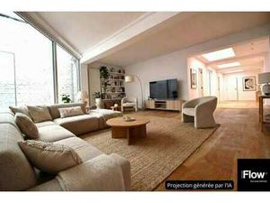 Loft exceptionnel de 200 m2 - 4ch. et terrasse de 25 m2