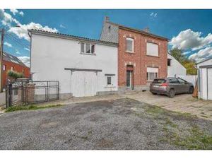 Charmante maison avec dépendance.