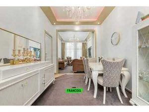 Maison familiale clé en main avec quatre chambres près du c…