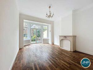 Molière-Longchamps - Superbe duplex avec jardin !