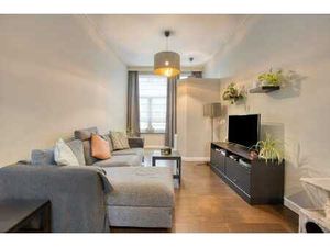 Gezellige rijwoning met ruime keuken te huur in Mechelen