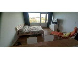 STUDIO fraîchement rénové à Boitsfort