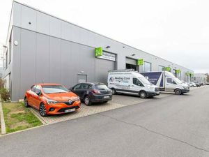 Bien professionnel à louer à Mont-Saint-Guibert € 2.200 (LIDVT) | Zimmo