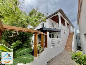 SAINT JOSEPH 97480 - ENSEMBLE IMMOBILIER CONFORTABLE - LUMIN