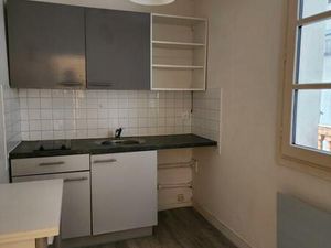 STUDIO 25 75m² - HYPER CENTRE - JT1674
