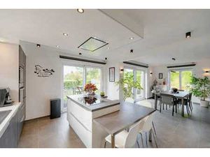 Magnifique maison 3 chambres avec garage  terrasse et jardin