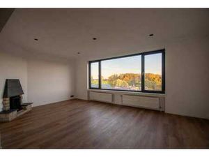 Spacieux appartement 3 chambres entièrement rénové