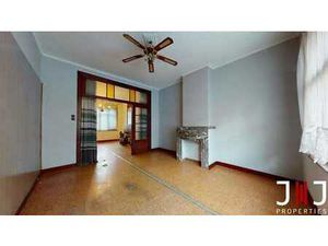 Appartement de 94m² + jardin / à rénover / Saint-Guidon