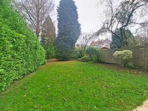 Appartement 2 chambres avec terrasse et jardin