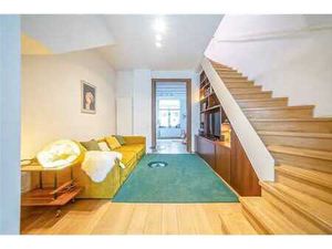 CHATELAIN - Maison unifamiliale composée de 3 unités