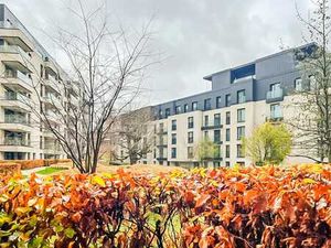 Appartement récent dans un écrin de verdure.