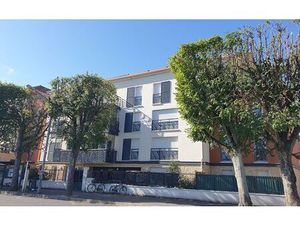 Location appartement  m² T-2 à Saint-Fargeau-Ponthierry  718 €