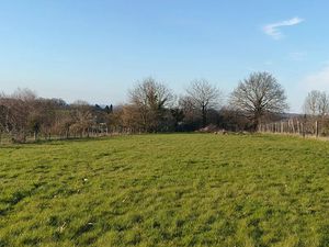 Vente terrain 3300 m² à Pageas (87230)  24 000 €