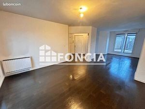 Appartement 3 pièces 77 m²