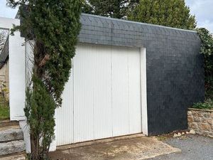 Grand Garage sur terrain constructible Vannes Ouest proche Vincin