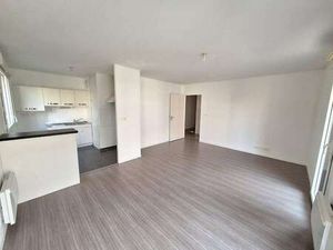 Location Appartement 3 pièces à Noyal-Châtillon-sur-Seiche (35230) : à louer 3 pièces / 63