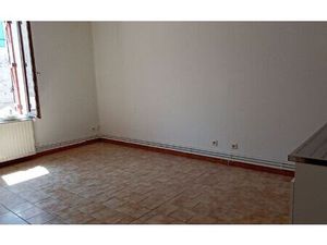 Location appartement  m² T-2 à Citry  525 €
