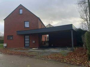 Maison 4 chambres à louer à Longchamps