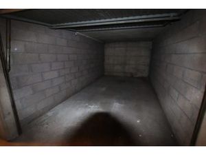 GARAGE FERME VERS 1ER MAI