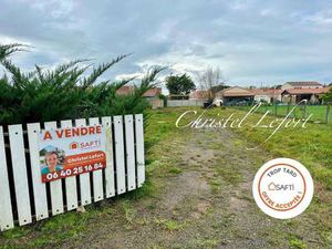 Vente Terrain à Pornic (44210) : à vendre / 818m² Pornic