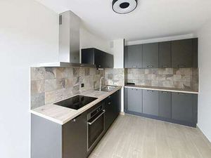 Location Appartement 2 pièces à Saint-Malo (35400) : à louer 2 pièces / 42m² Saint-Malo