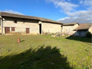 Maison 170 m2 à rénover sur 600 m2 terrain