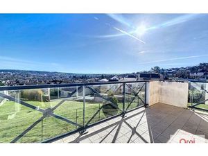 Location appartement  62.09 m² T-3 à Montluçon  627 €