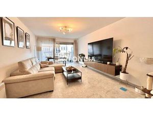 NICE MUSICIENS - Vaste deux pièces traversant. Garage et cave