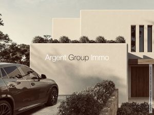 310 m2 sur le toit  face à la mer