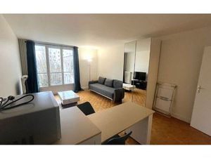 Location appartement  30 m² T-1 à Saint-Mandé  1 090 €