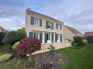 15 MIN ROISSY - ATTAINVILLE