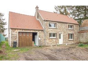 Location maison  m² T-2 à Chavençon  912 €