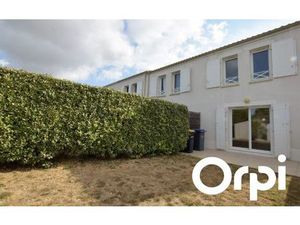 Location maison  73 m² T-4 à Esnandes  867 €