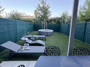 GRIMAUD - Maison récente en plein coeur du Golfe de Saint-Tr