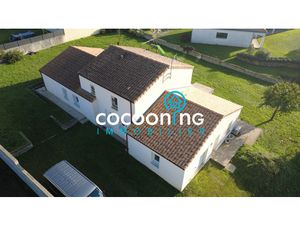 Maison familiale dans le centre Landreau