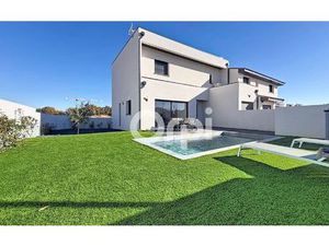 Maison Pollestres m² T-5 à vendre  428 000 €