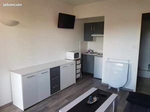 Studio à sainte savine vendu loué et meublé