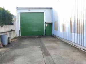 Entrepôt de 420 m²