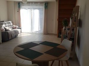 Appartement duplex de trois pièces en meublé de 68 M²