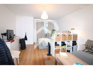 Studio 1 pièce 27 m²
