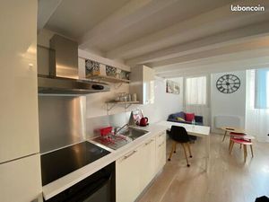 T1 meublé avec mezzanine – Marseille 6e (Rue Sainte Victoire)